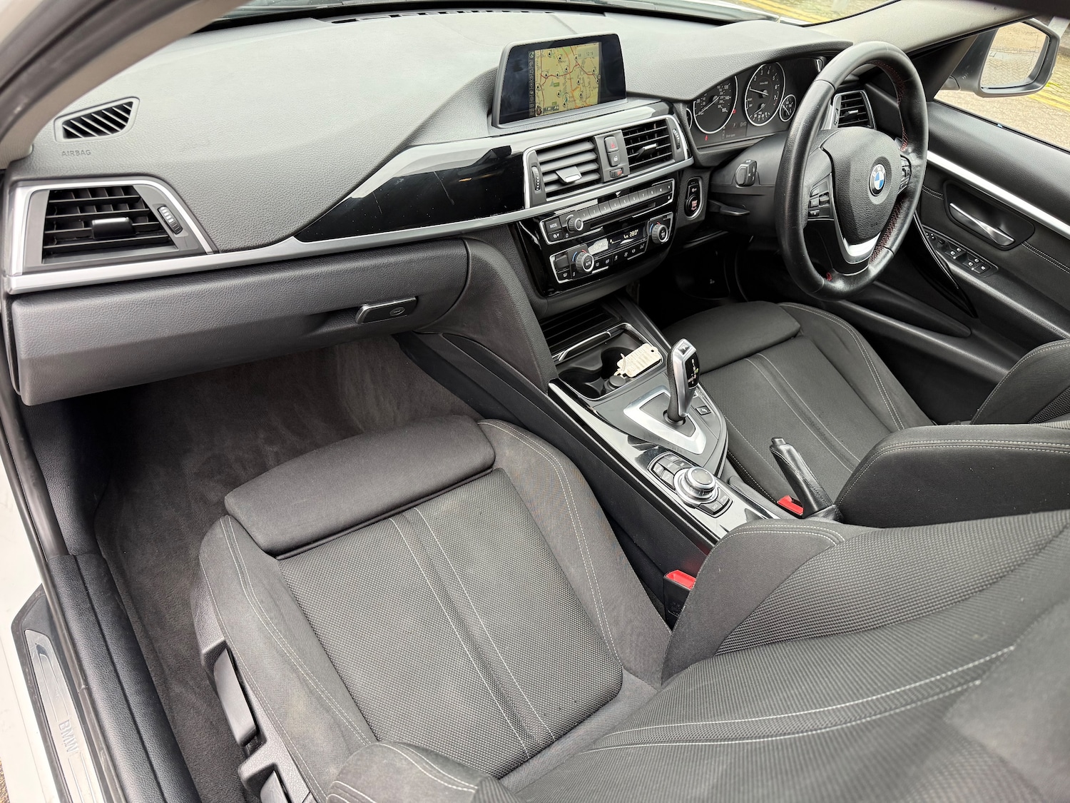 Used BMW 3 Series 2017 for sale - 76362288: Photo 14