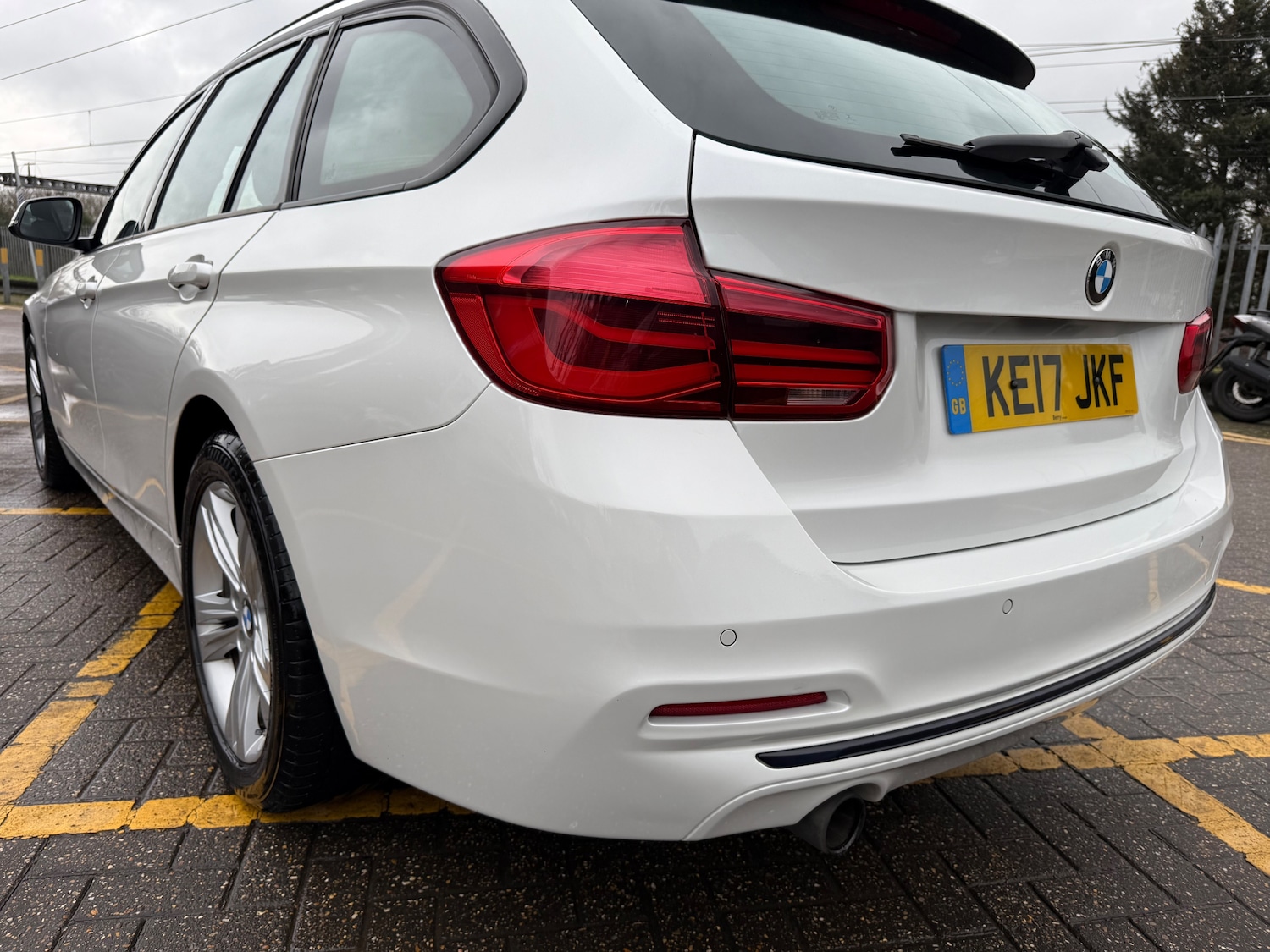 Used BMW 3 Series 2017 for sale - 76362288: Photo 17