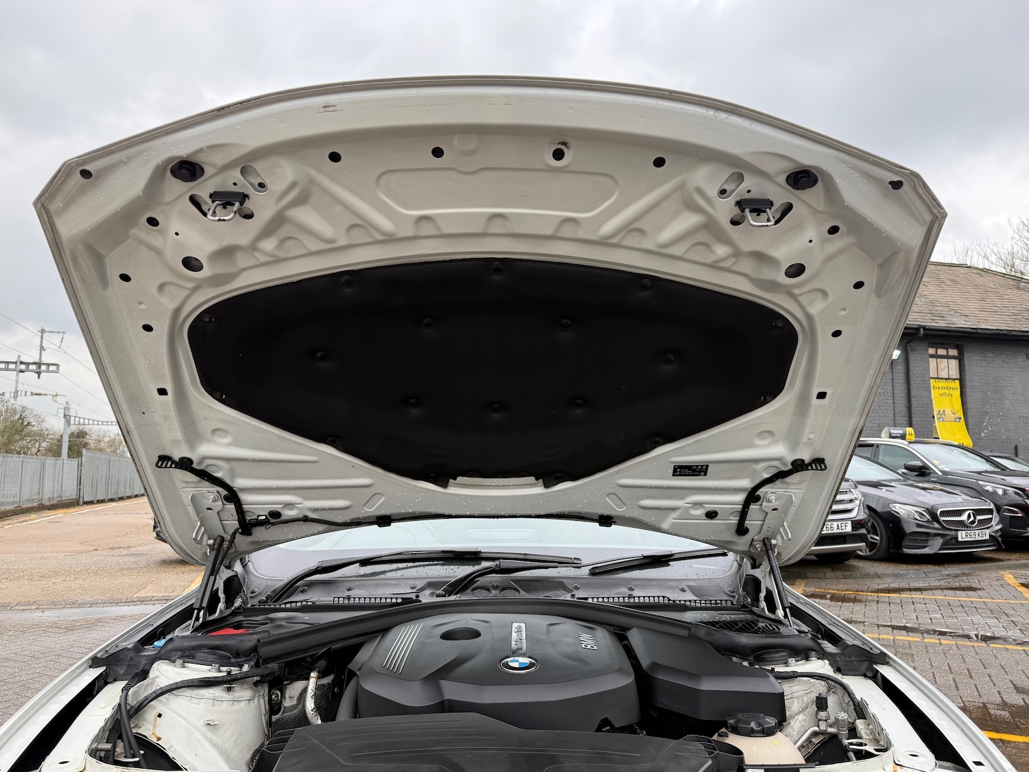 Used BMW 3 Series 2017 for sale - 76362288: Photo 42