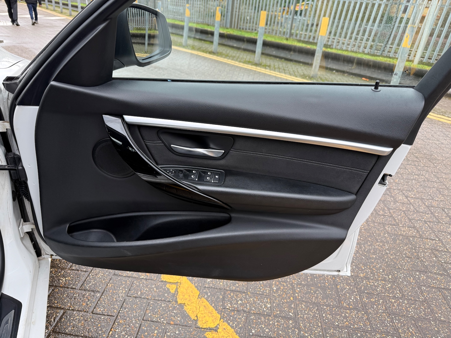 Used BMW 3 Series 2017 for sale - 76362288: Photo 53