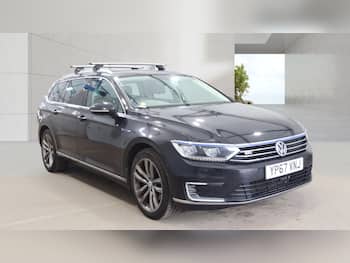 Used Volkswagen Passat 2017 for sale - 79729027: Photo