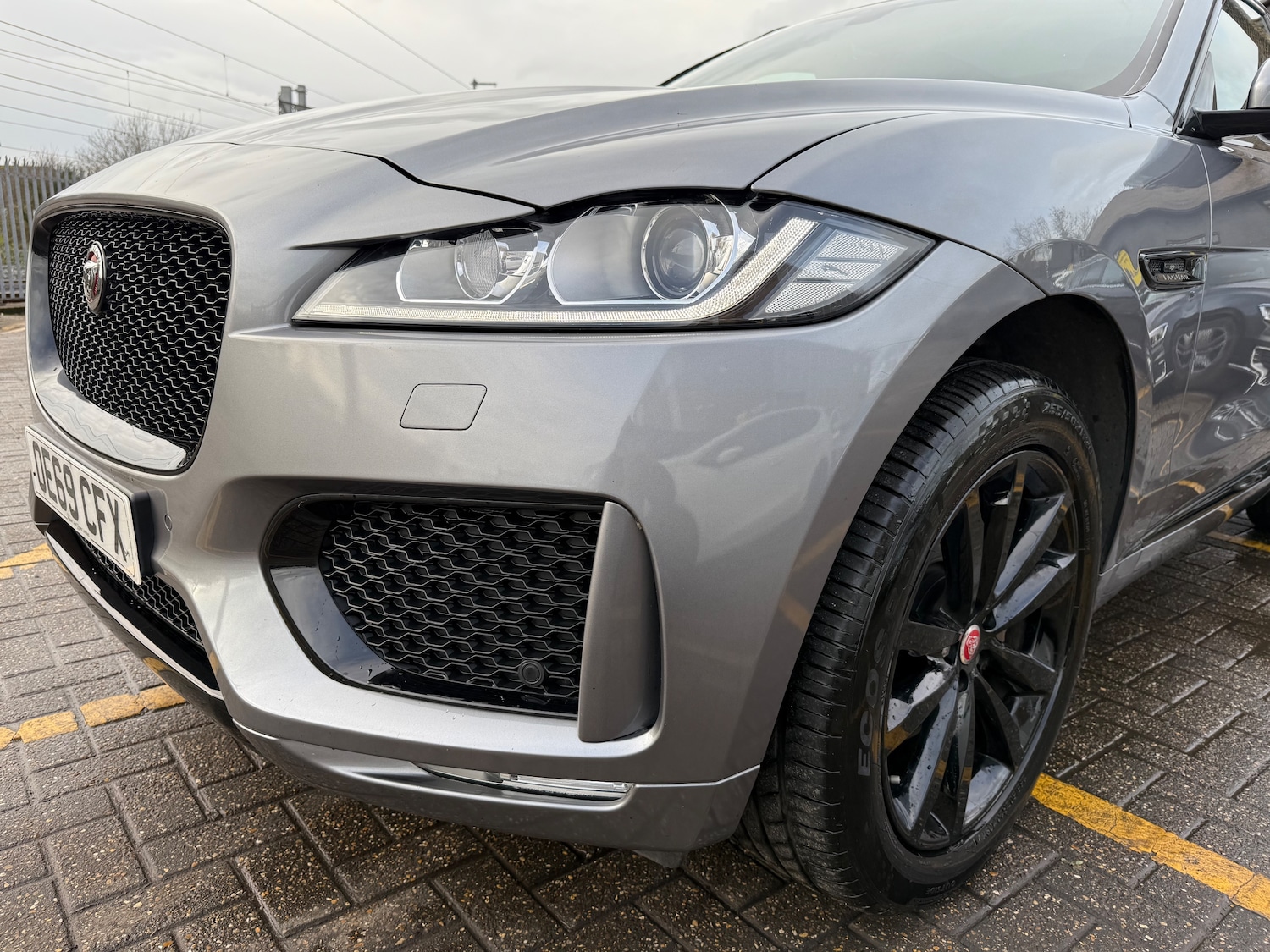 Used Jaguar F-Pace 2019 for sale - 76842326: Photo 15