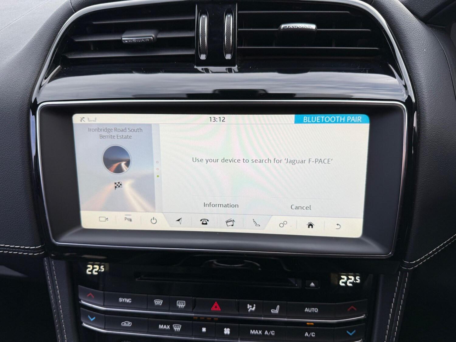 Used Jaguar F-Pace 2019 for sale - 76842326: Photo 38