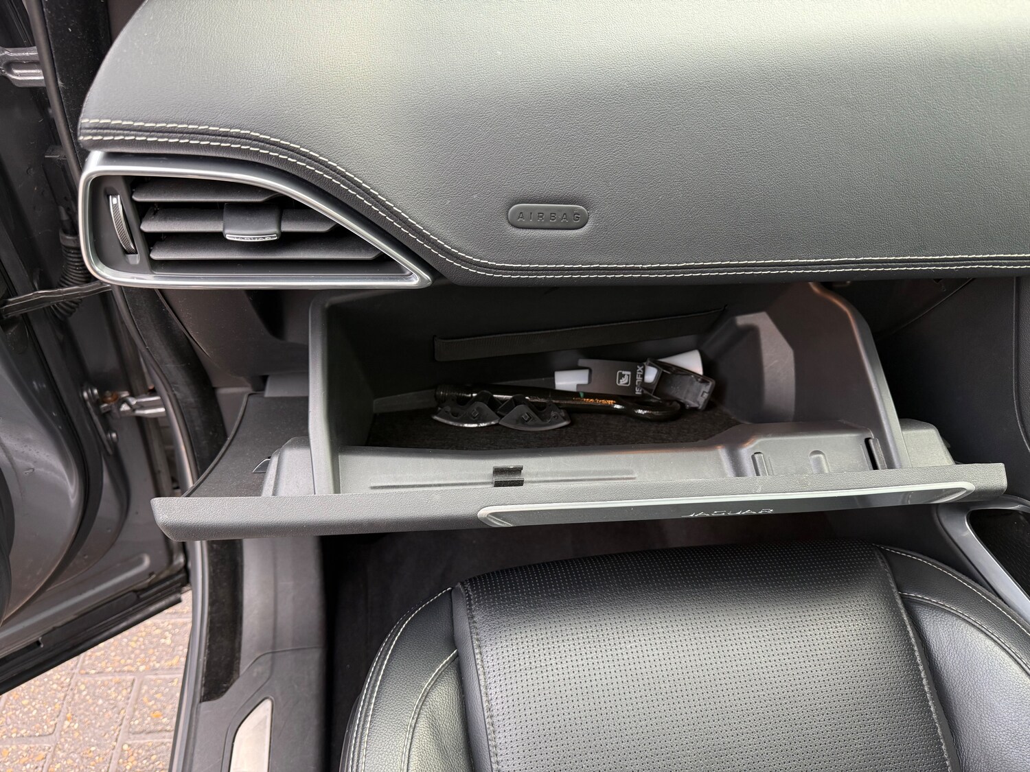 Used Jaguar F-Pace 2019 for sale - 76842326: Photo 51