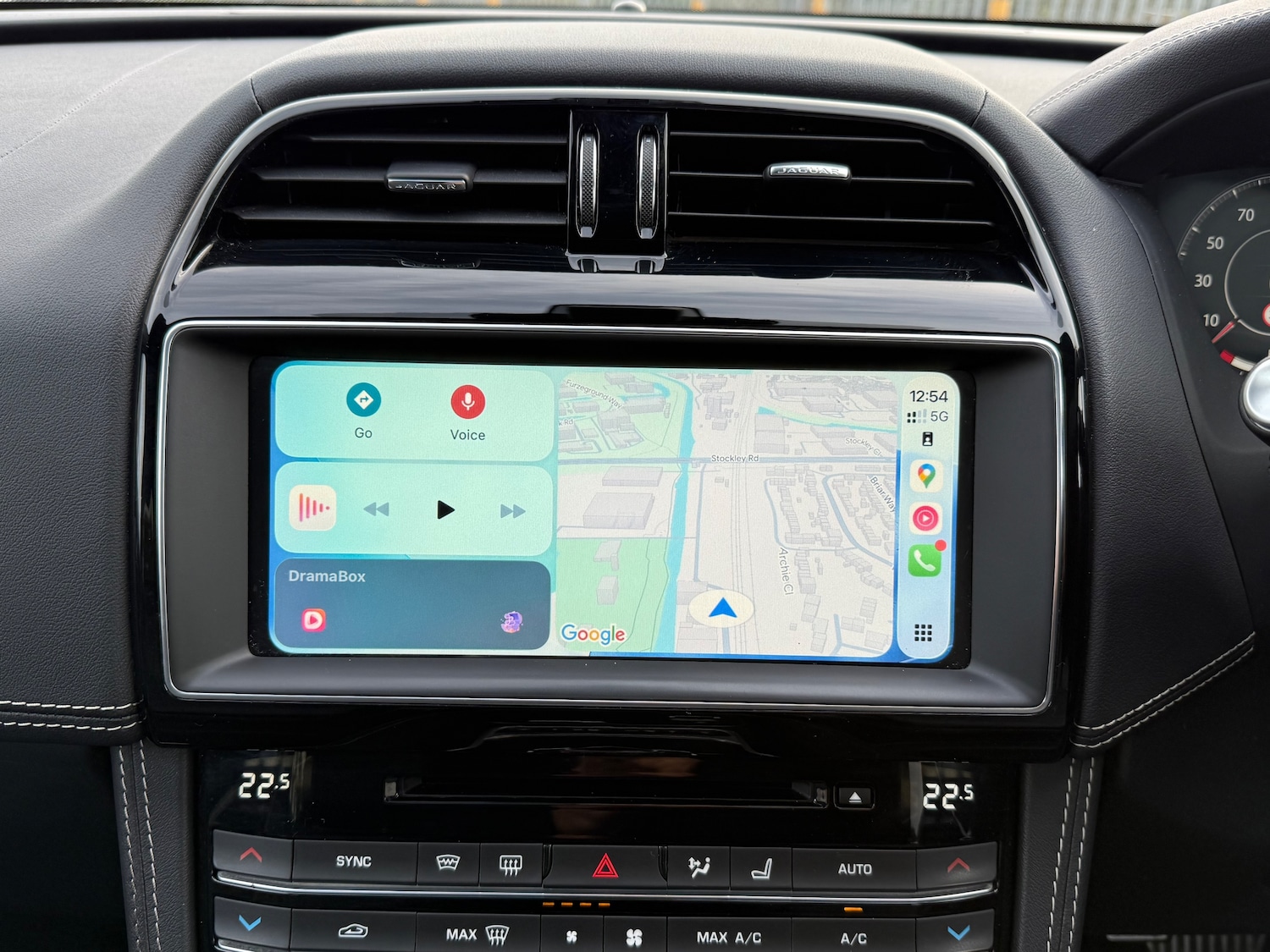 Used Jaguar F-Pace 2019 for sale - 76842326: Photo 6