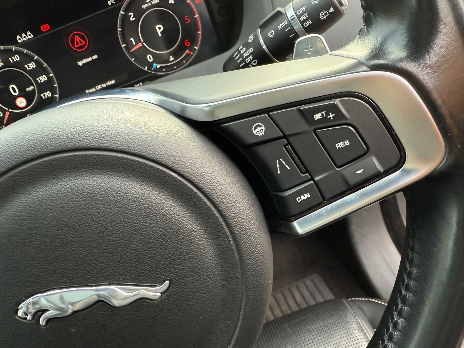 Used Jaguar F-Pace 2019 for sale - 76842326: Photo 62