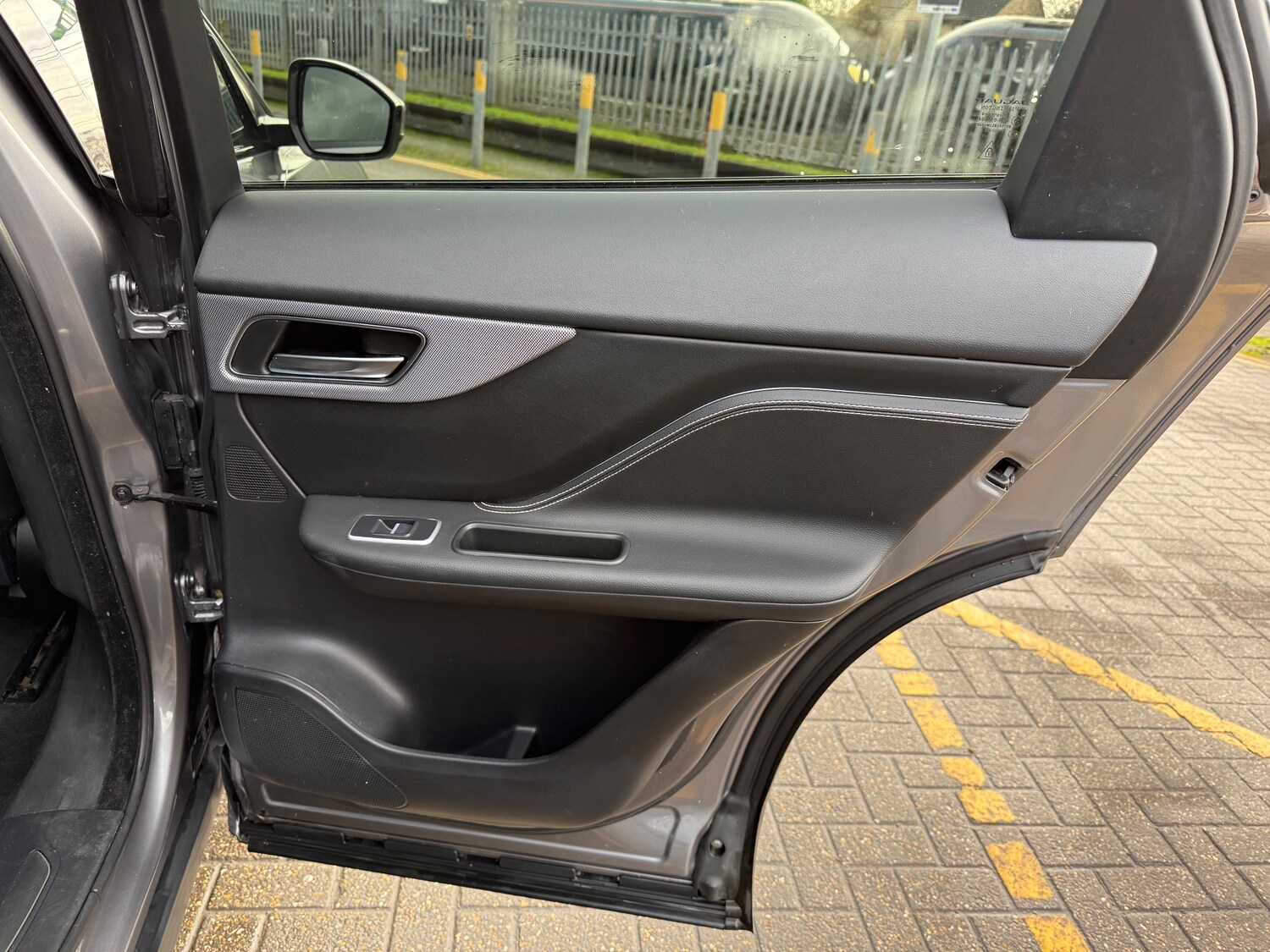 Used Jaguar F-Pace 2019 for sale - 76842326: Photo 71