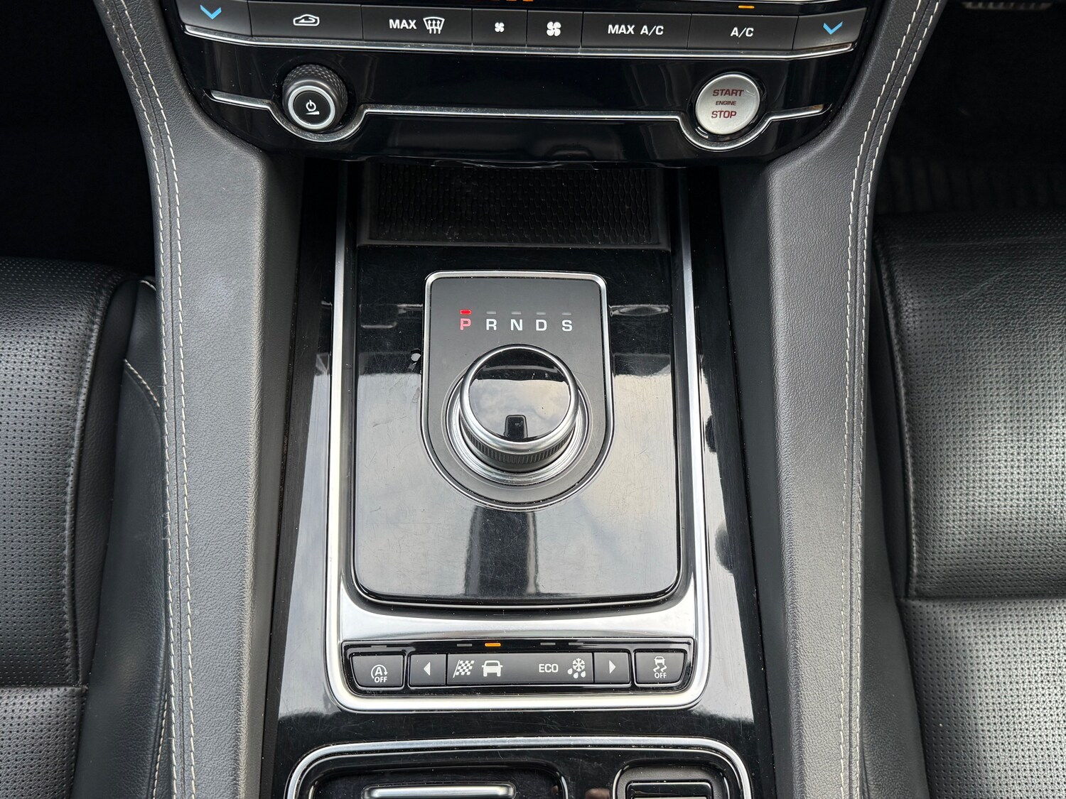 Used Jaguar F-Pace 2019 for sale - 76842326: Photo 75