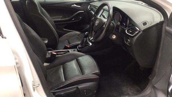 Used Vauxhall Astra 2016 for sale - 75680127: Photo 3