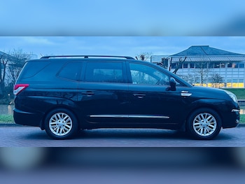 Used Ssangyong Turismo 2013 for sale - 78571242: Photo