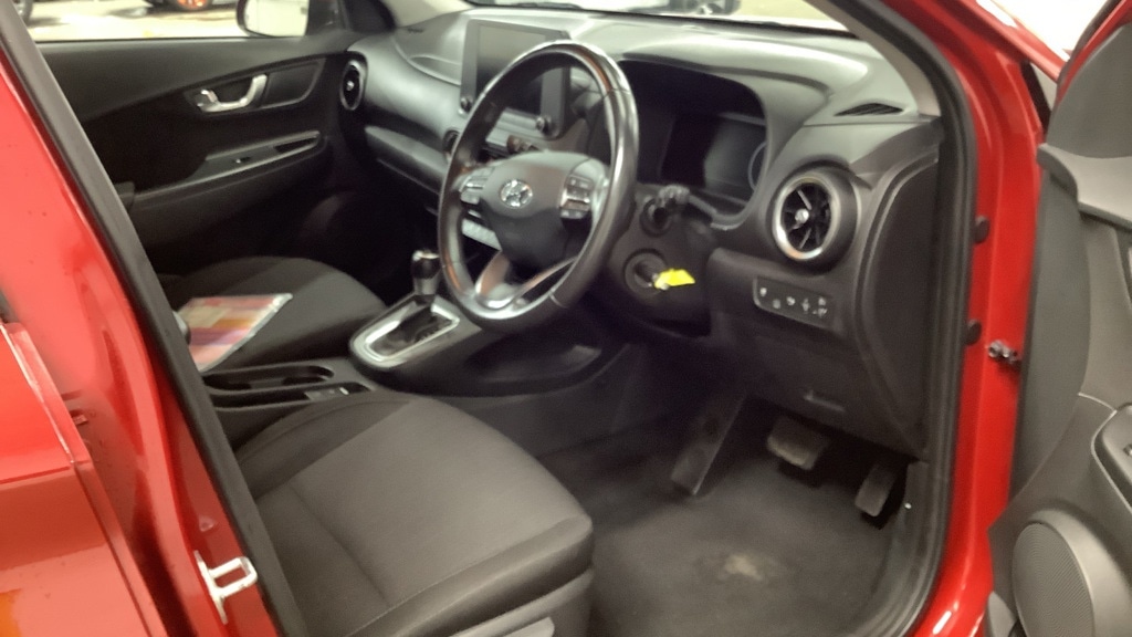 Used Hyundai KONA 2022 for sale - 76717634: Photo 3