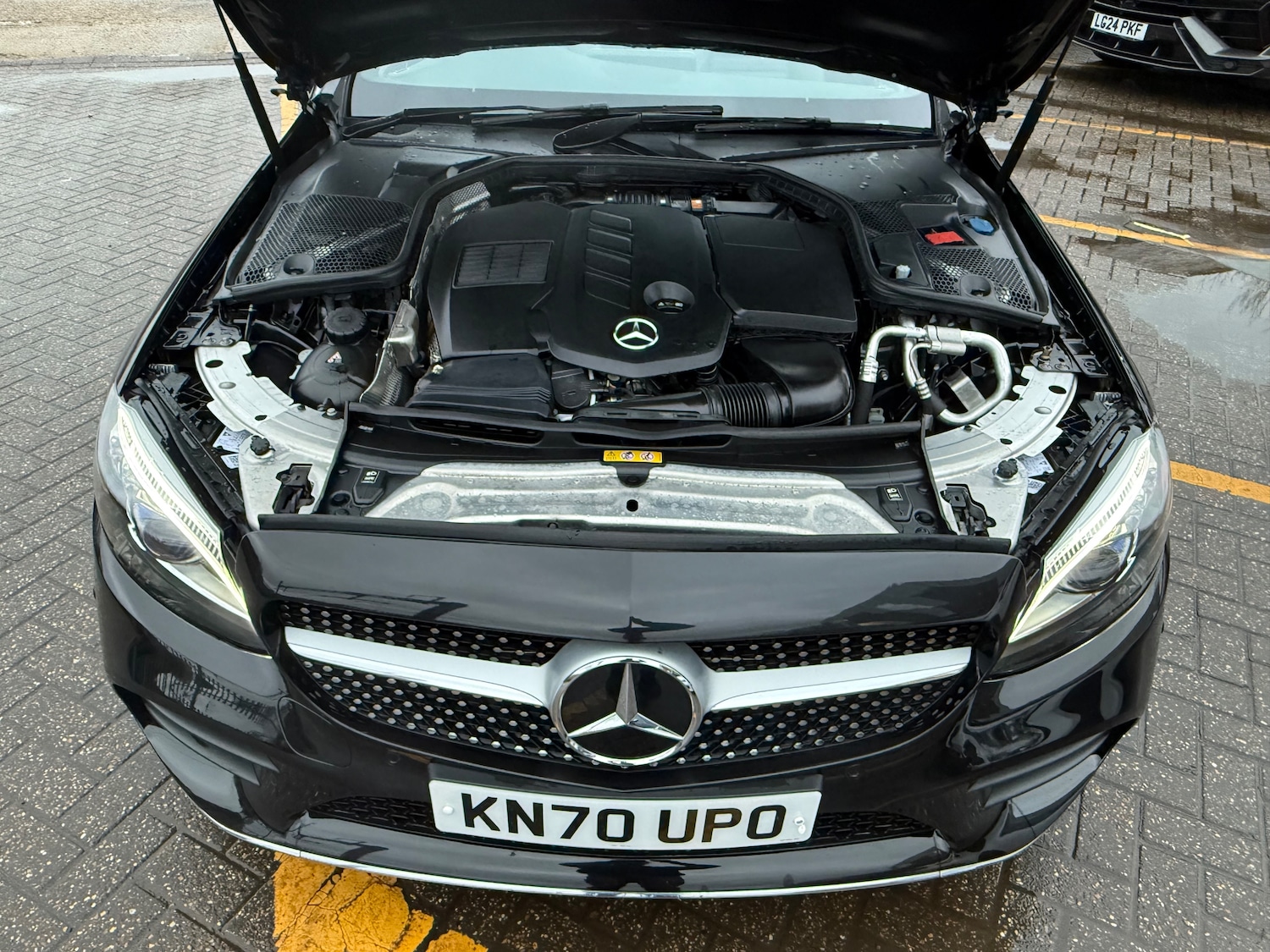 Used Mercedes-Benz C Class 2020 for sale - 76609401: Photo 18