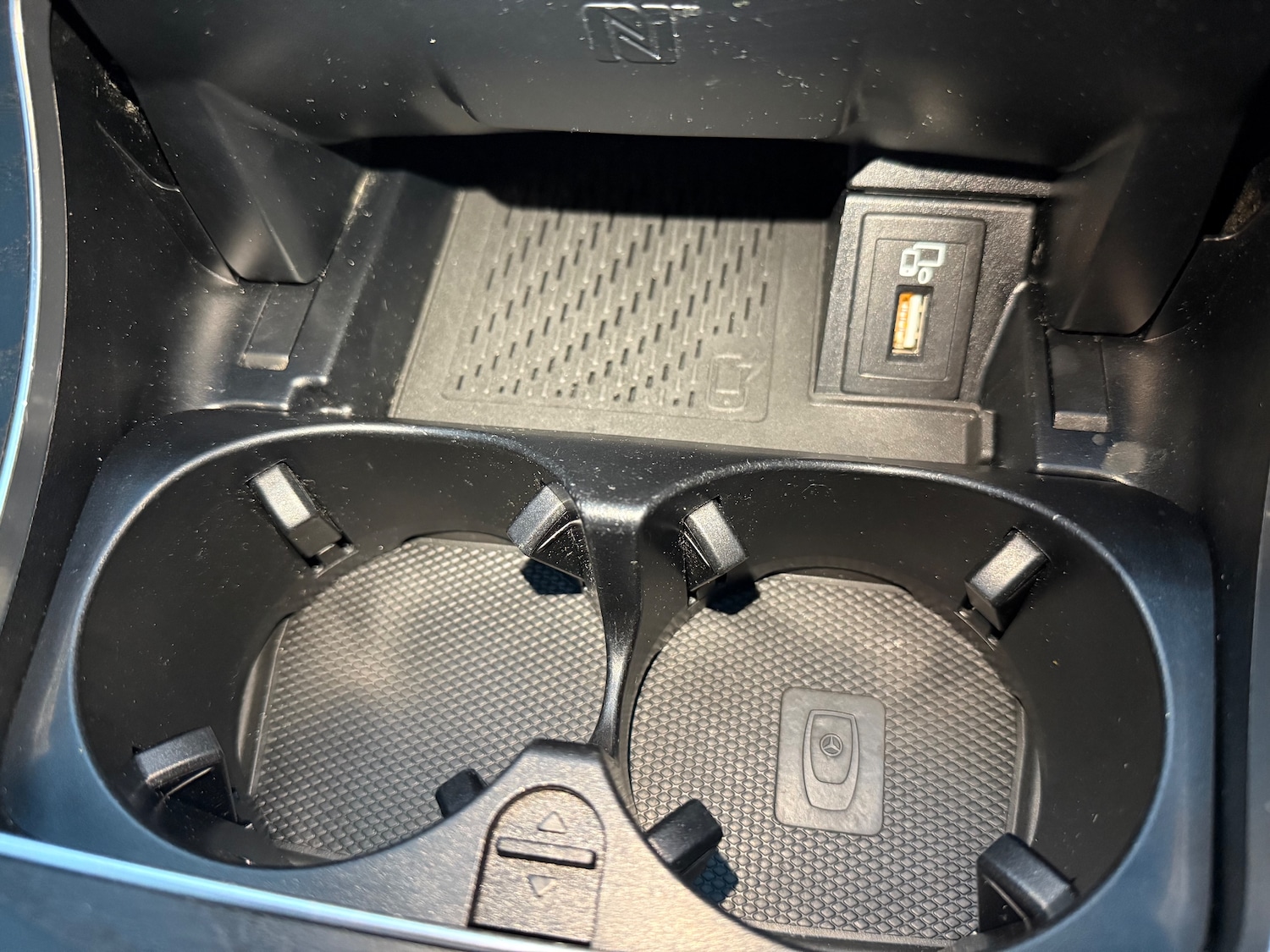 Used Mercedes-Benz C Class 2020 for sale - 76609401: Photo 48