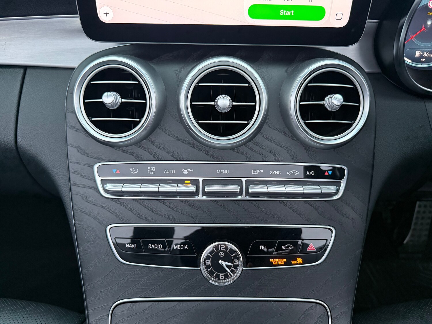 Used Mercedes-Benz C Class 2020 for sale - 76609401: Photo 85