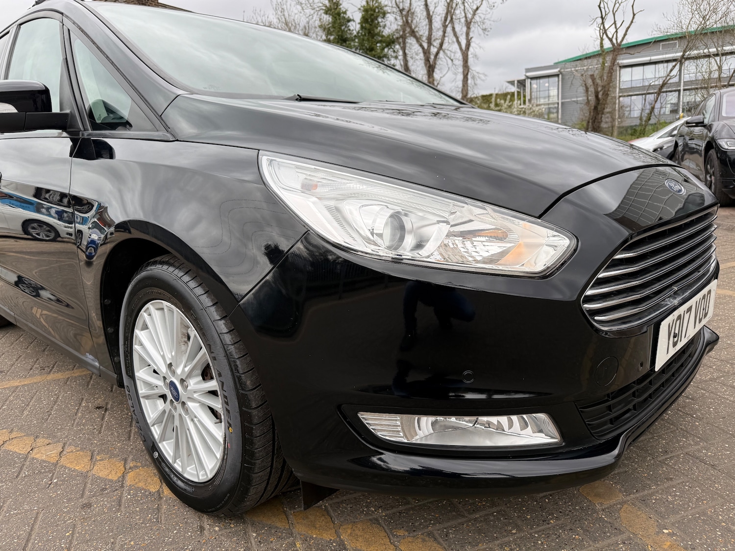 Used Ford Galaxy 2017 for sale - 77635529: Photo 12
