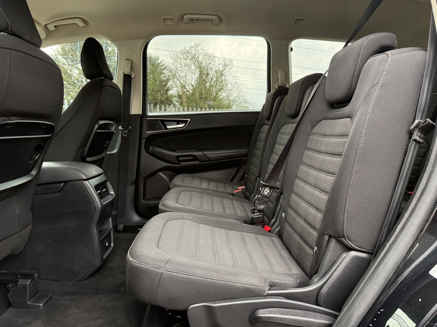 Used Ford Galaxy 2017 for sale - 77635529: Photo 35