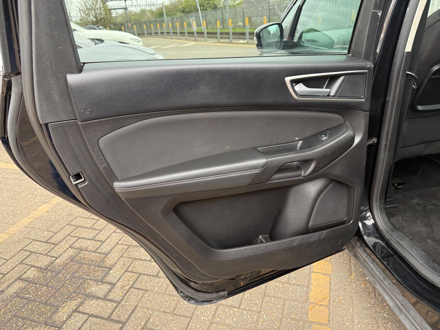 Used Ford Galaxy 2017 for sale - 77635529: Photo 38