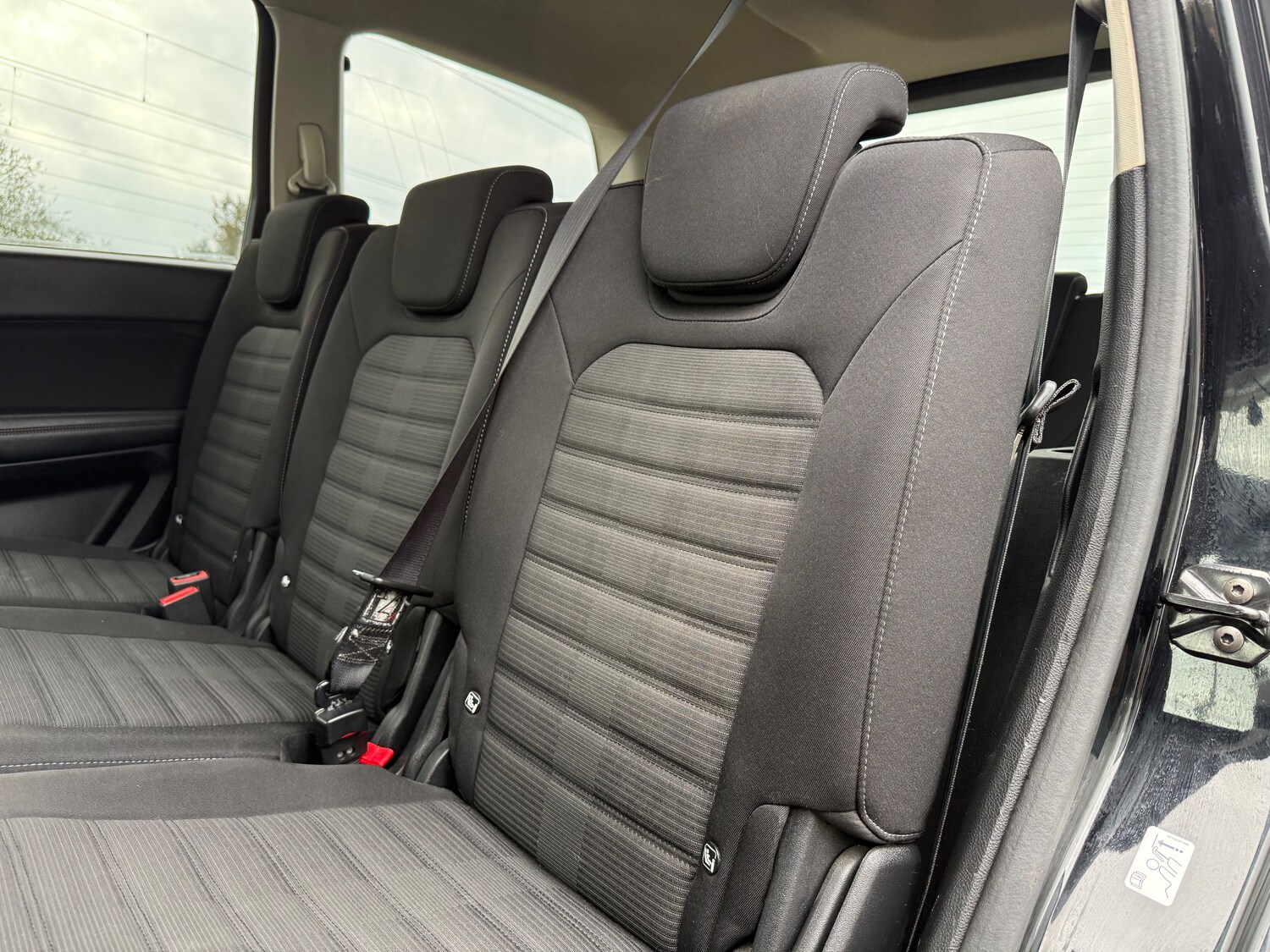 Used Ford Galaxy 2017 for sale - 77635529: Photo 40