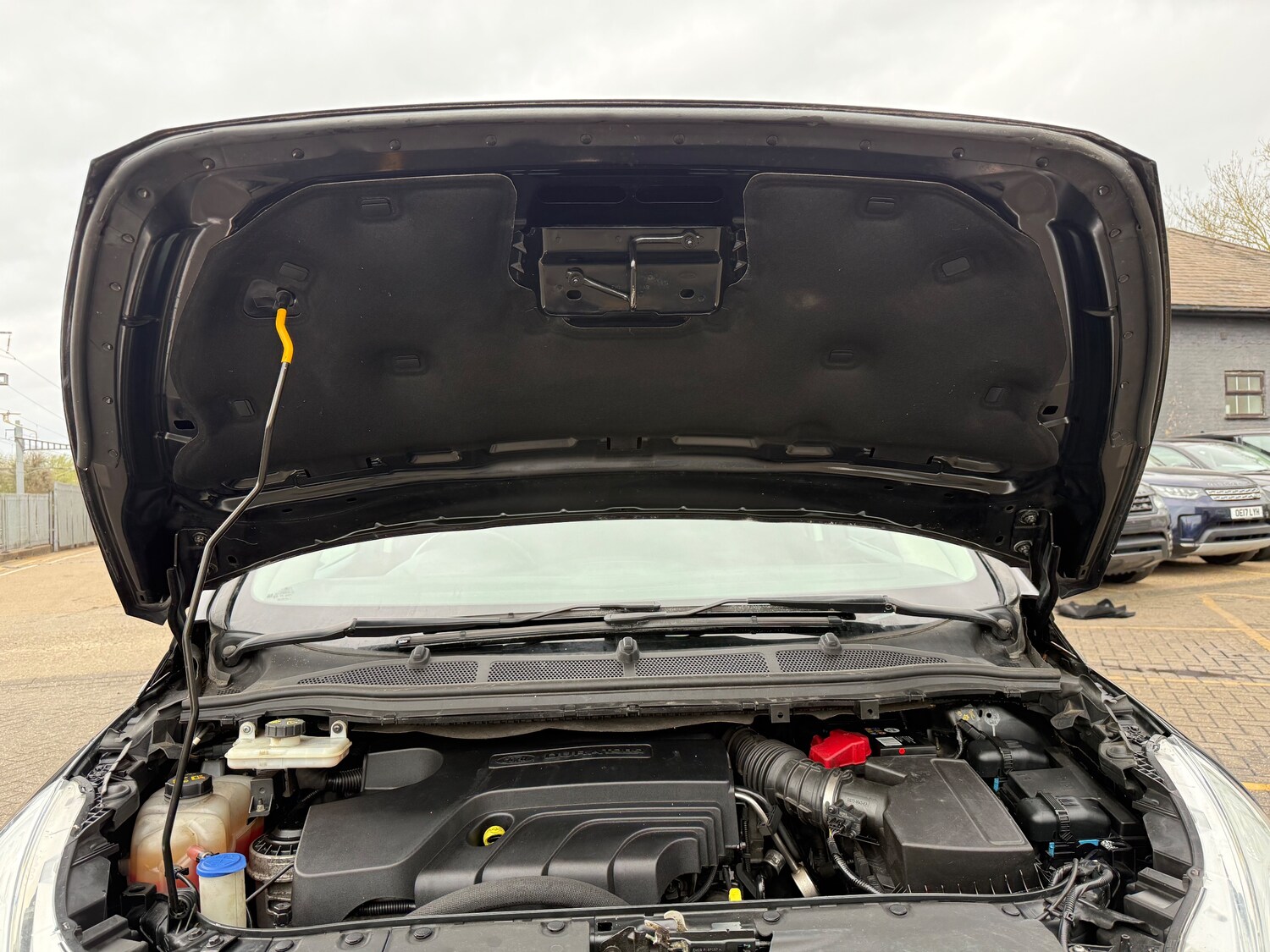 Used Ford Galaxy 2017 for sale - 77635529: Photo 44