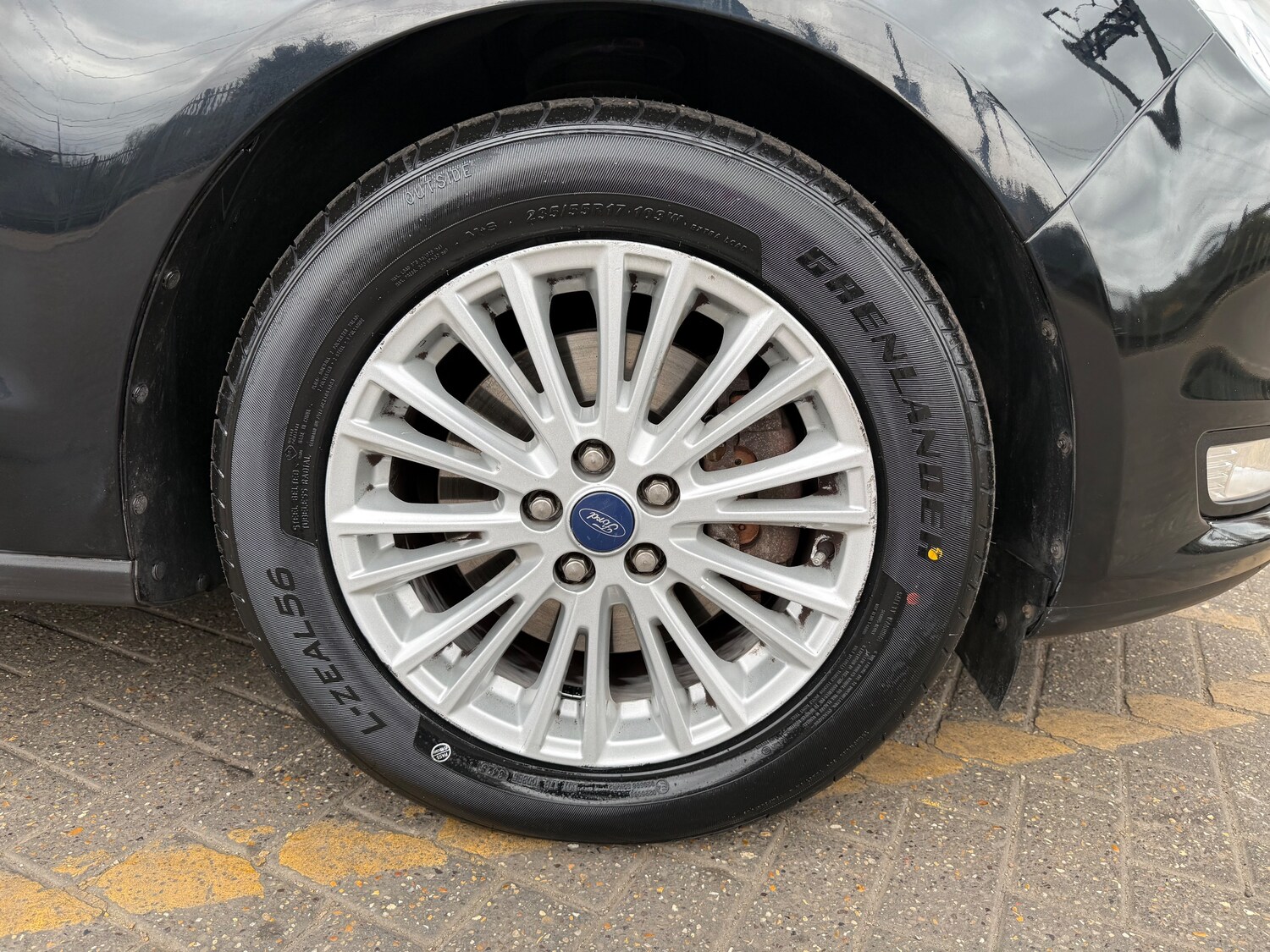 Used Ford Galaxy 2017 for sale - 77635529: Photo 55