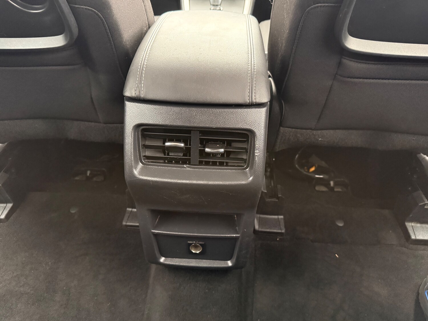 Used Ford Galaxy 2017 for sale - 77635529: Photo 65