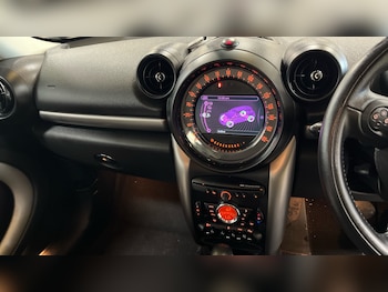 Used MINI Countryman 2016 for sale - 79068369: Photo