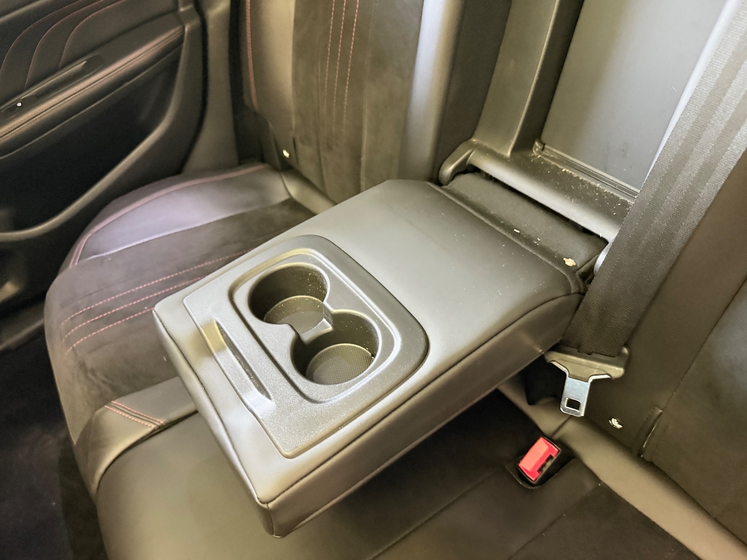 Used Peugeot 308 2017 for sale - 76445597: Photo 37