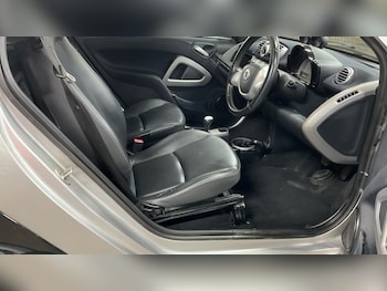 Used smart fortwo 2014 for sale - 75970165: Photo
