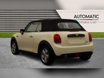 Used MINI Convertible 2018 for sale - 76143638: Photo 2