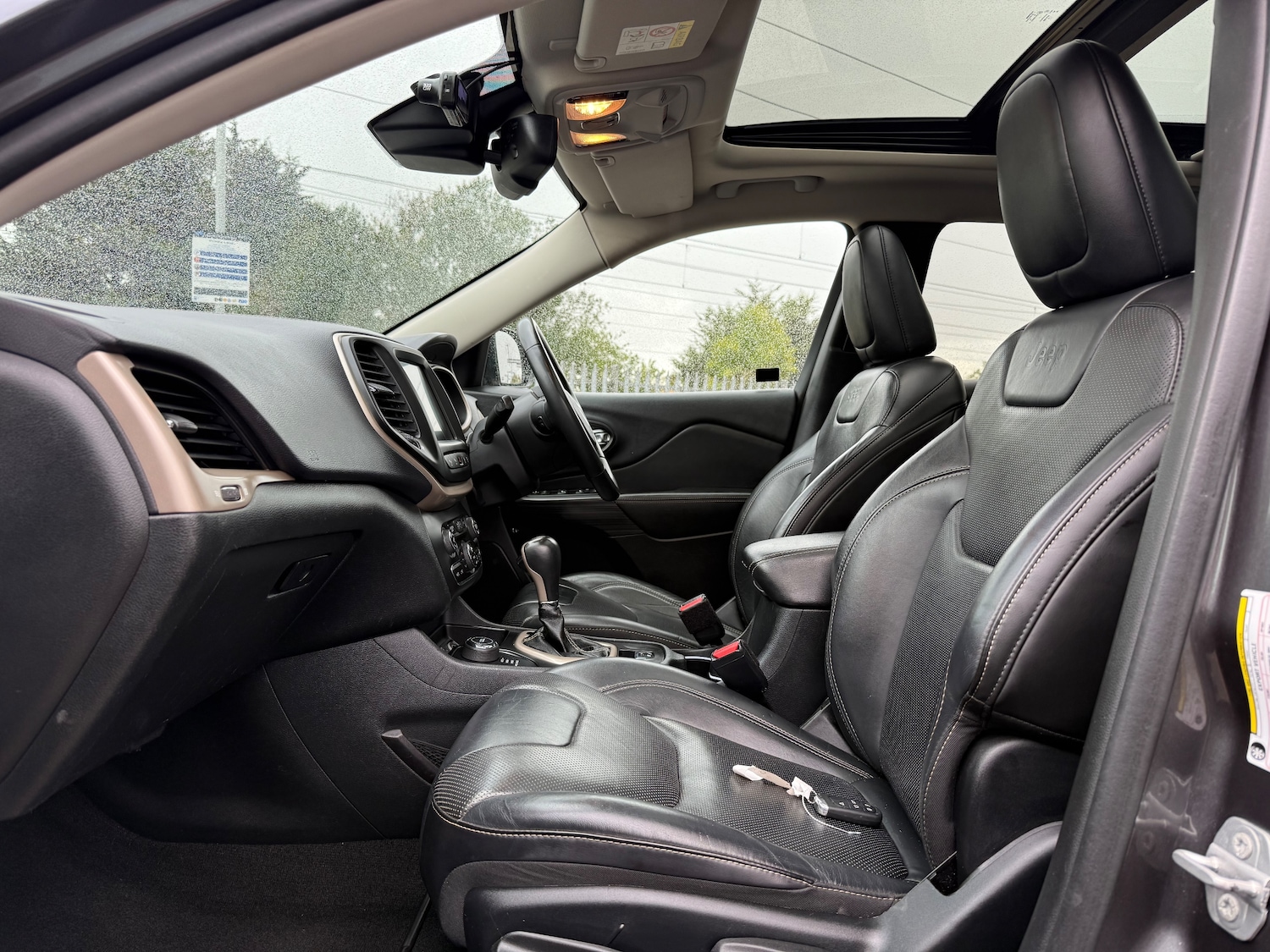 Used Jeep Cherokee 2015 for sale - 75970183: Photo 19