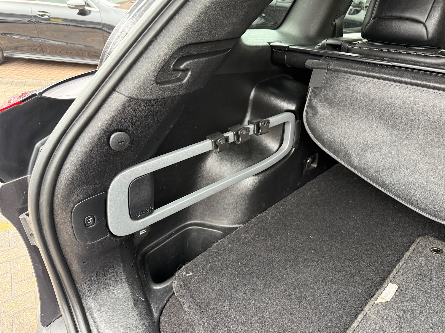 Used Jeep Cherokee 2015 for sale - 75970183: Photo 24