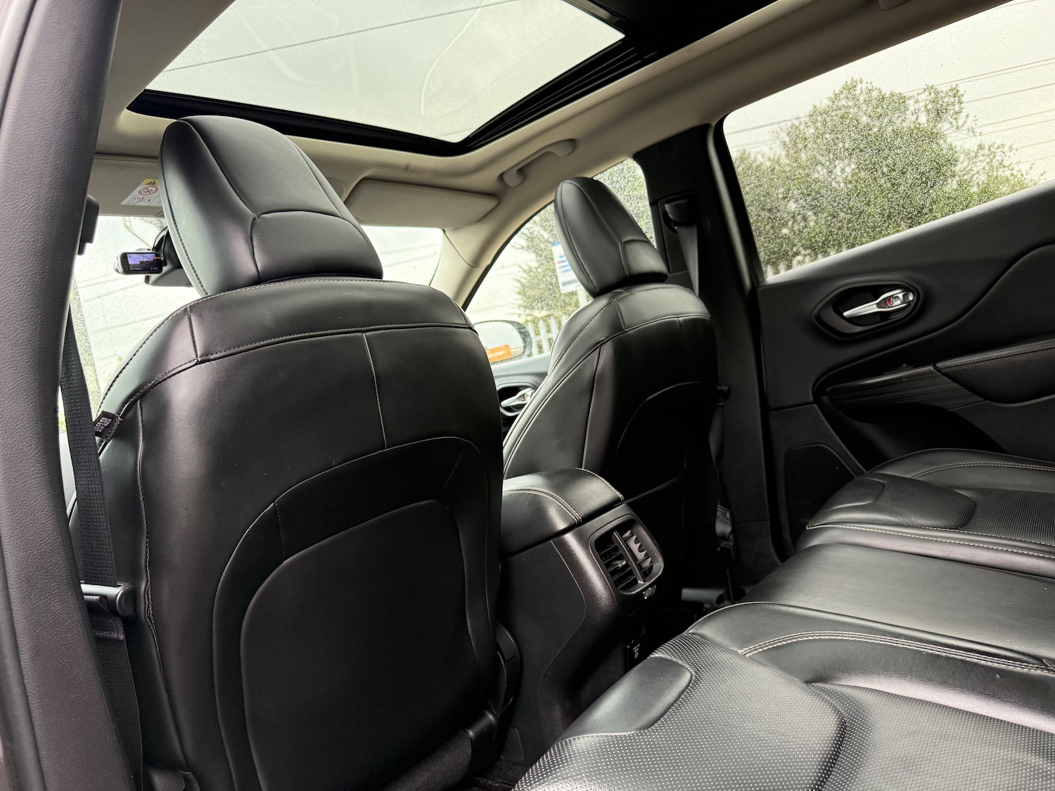 Used Jeep Cherokee 2015 for sale - 75970183: Photo 37