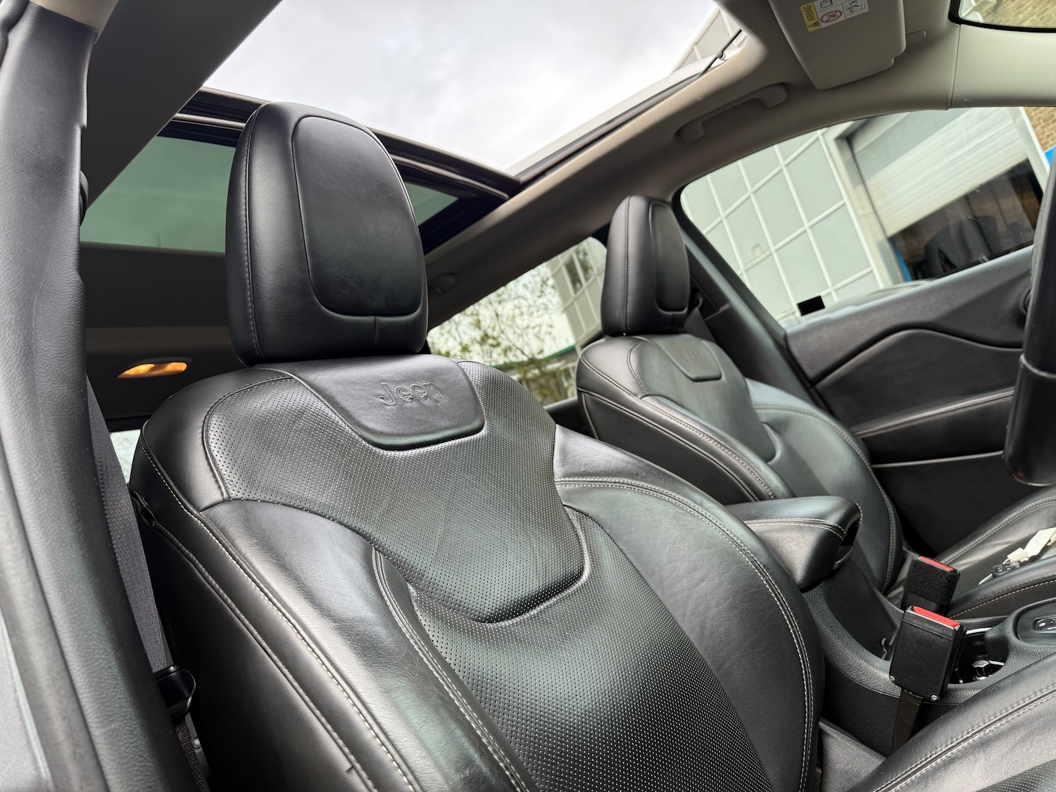 Used Jeep Cherokee 2015 for sale - 75970183: Photo 53