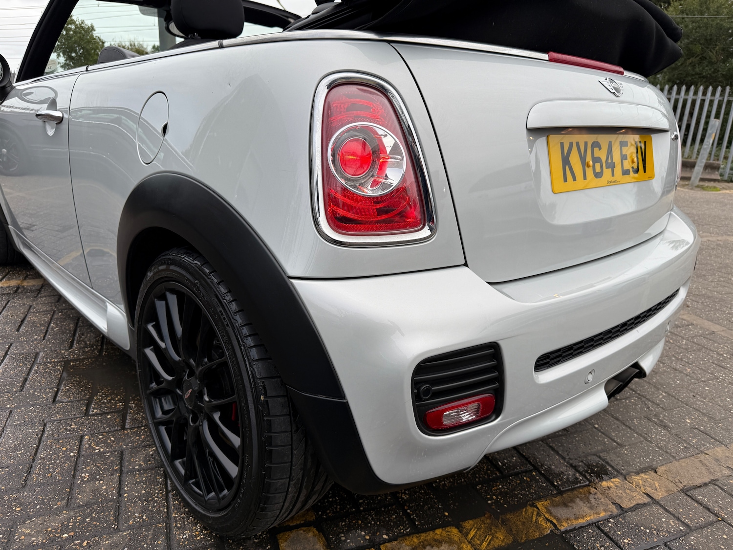 Used MINI Convertible 2014 for sale - 76248822: Photo 19