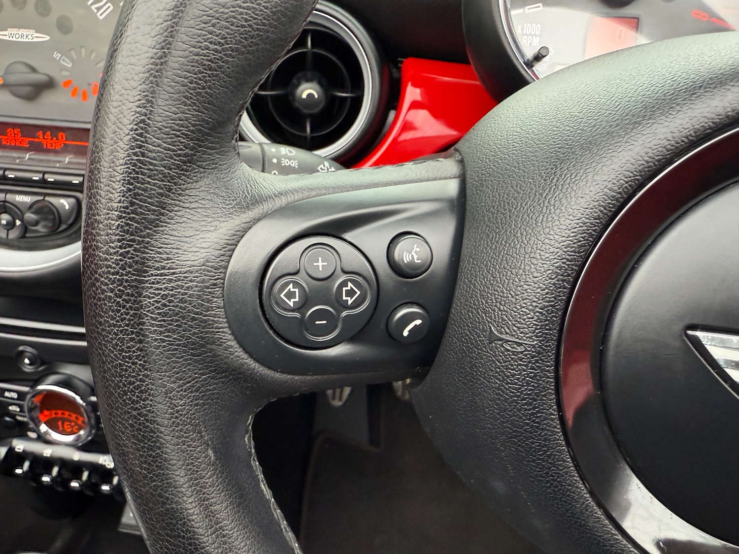 Used MINI Convertible 2014 for sale - 76248822: Photo 56