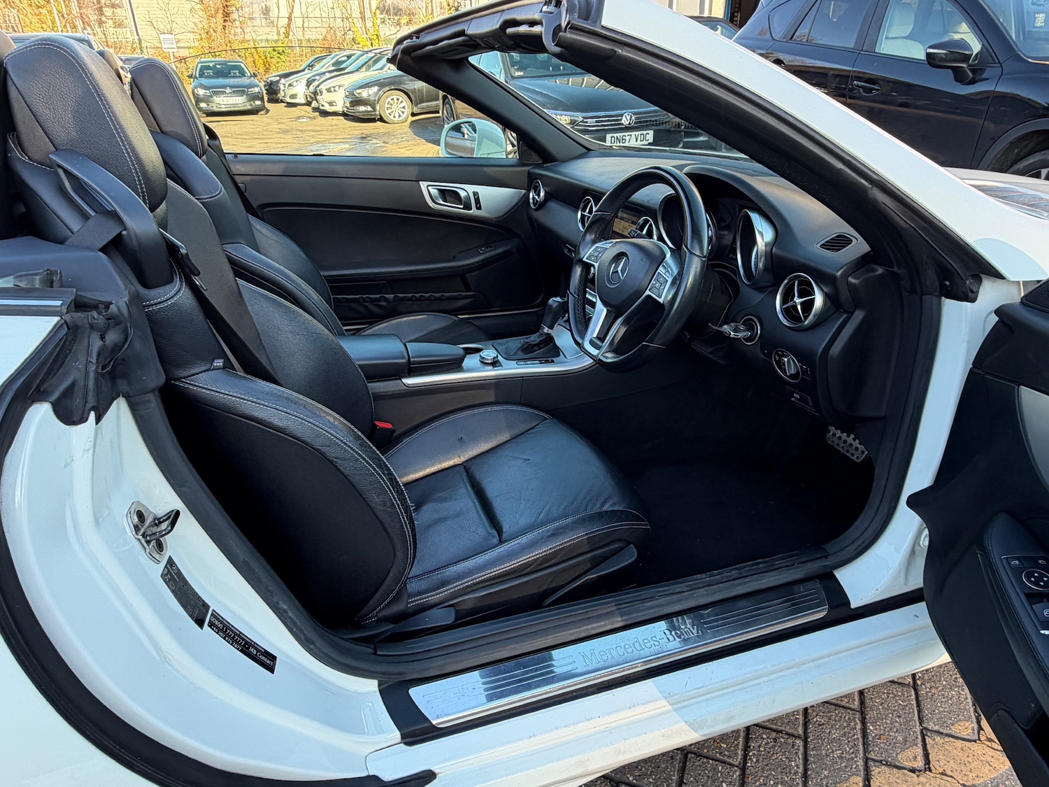 Used Mercedes-Benz SLK 2012 for sale - 76648129: Photo 13