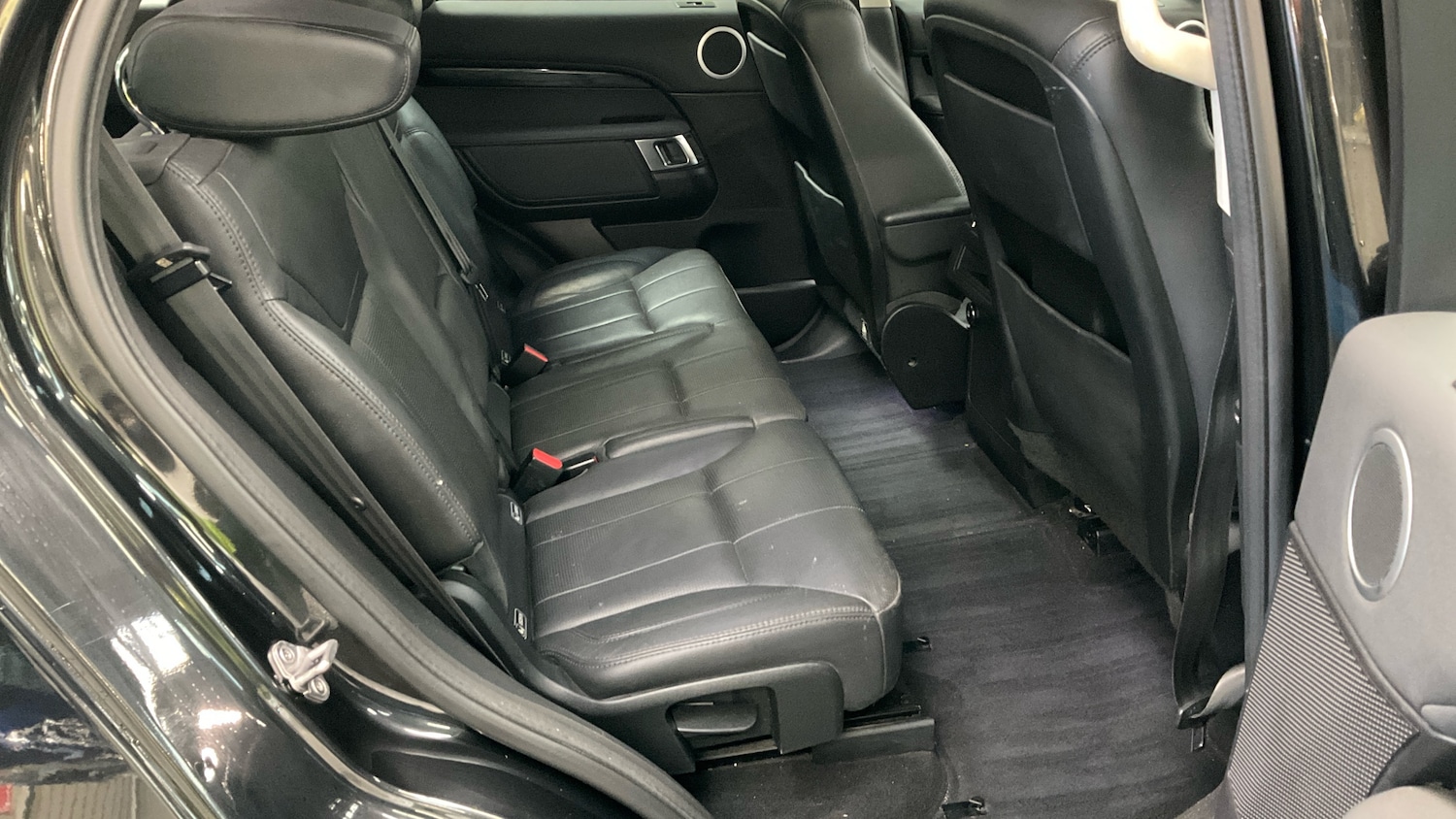 Used Land Rover Discovery 2018 for sale - 77139303: Photo 6