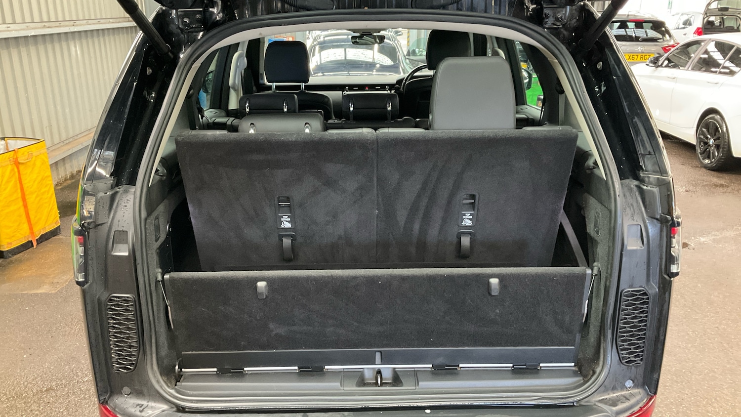 Used Land Rover Discovery 2018 for sale - 77139303: Photo 8