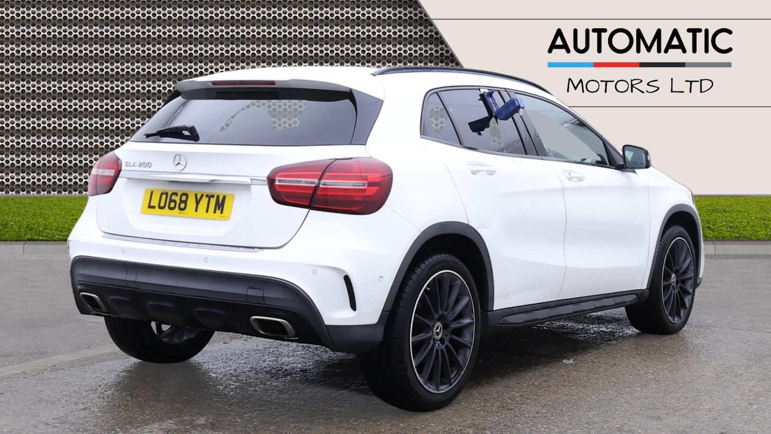 Used Mercedes-Benz GLA 2018 for sale - 77195770: Photo 2