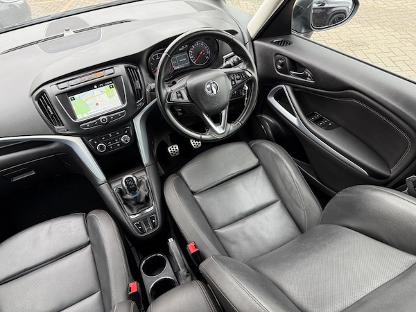 Used Vauxhall Zafira Tourer 2018 for sale - 75337811: Photo 12