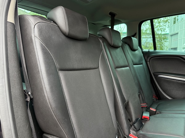 Used Vauxhall Zafira Tourer 2018 for sale - 75337811: Photo 18