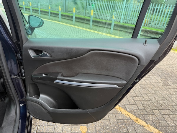 Used Vauxhall Zafira Tourer 2018 for sale - 75337811: Photo 36