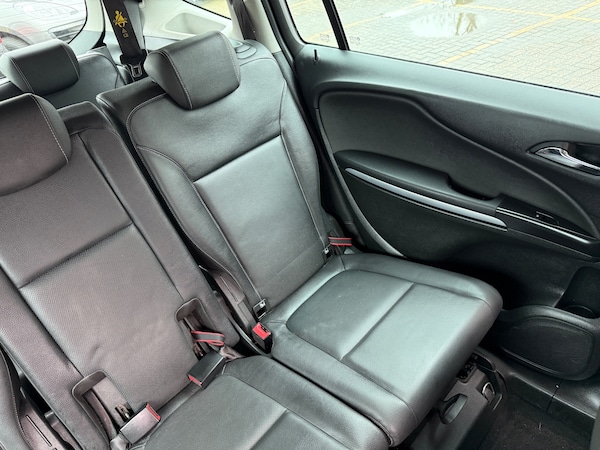 Used Vauxhall Zafira Tourer 2018 for sale - 75337811: Photo 40