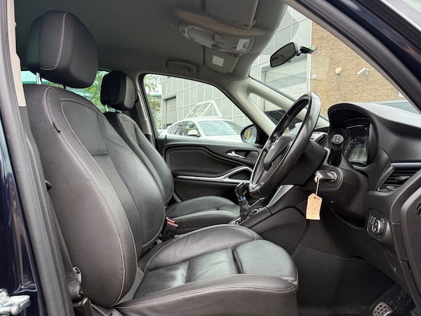Used Vauxhall Zafira Tourer 2018 for sale - 75337811: Photo 42
