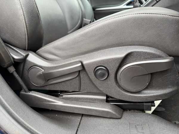 Used Vauxhall Zafira Tourer 2018 for sale - 75337811: Photo 44
