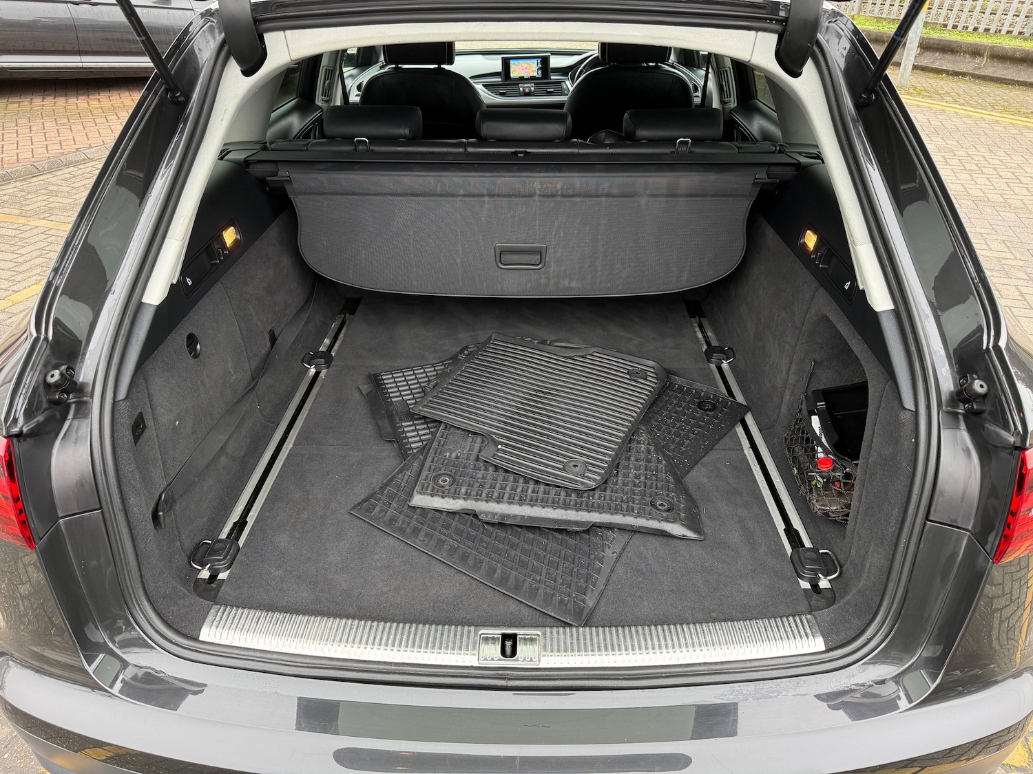 Used Audi A6 Allroad 2015 for sale - 77635524: Photo 18