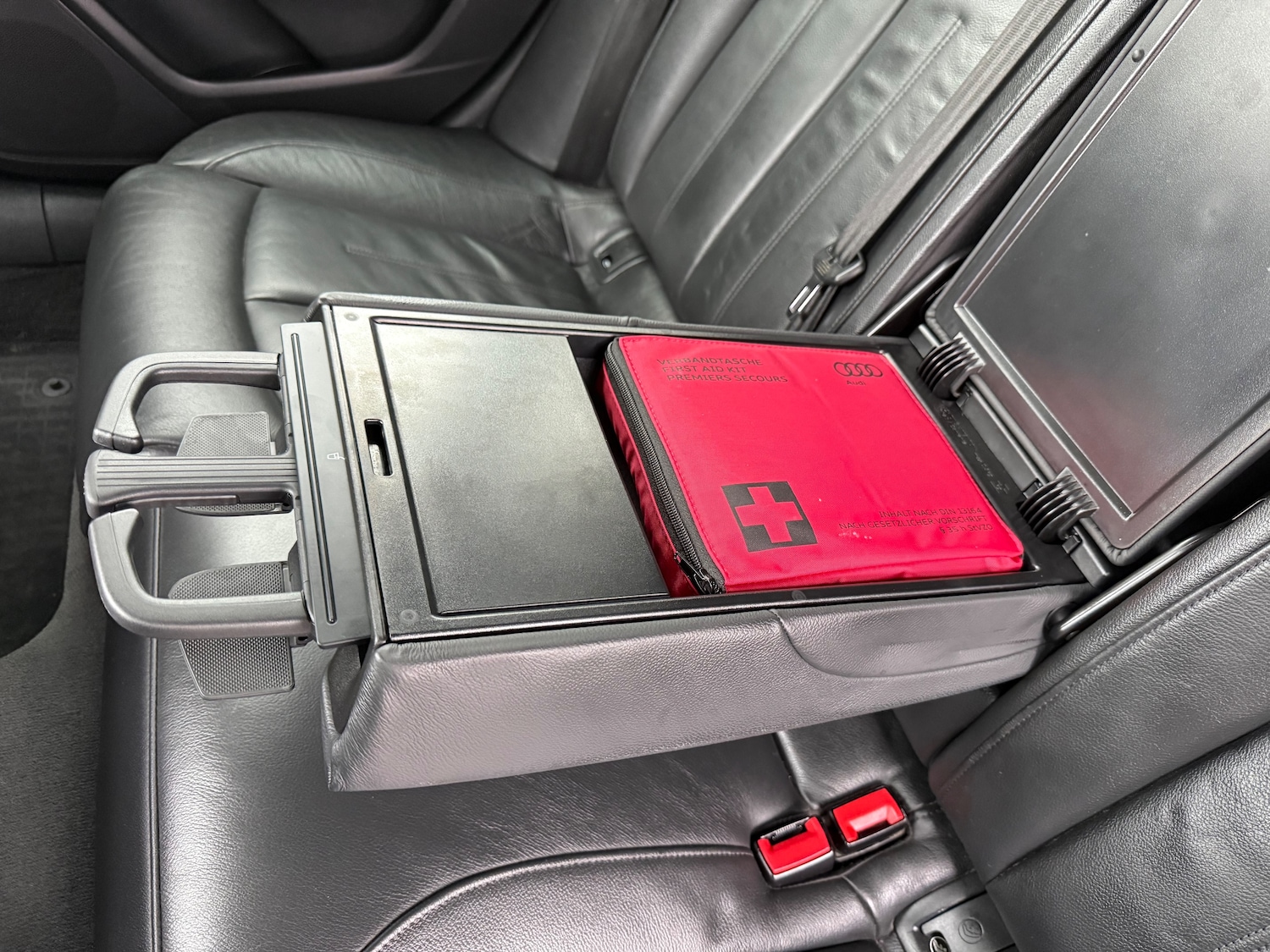 Used Audi A6 Allroad 2015 for sale - 77635524: Photo 28