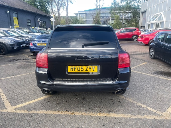 Used Porsche Cayenne 2005 for sale - 76157865: Photo 5
