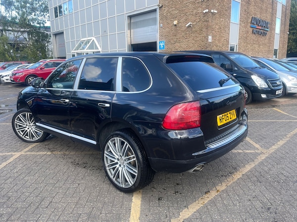 Used Porsche Cayenne 2005 for sale - 76157865: Photo 6