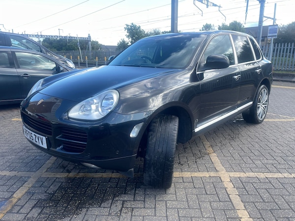 Used Porsche Cayenne 2005 for sale - 76157865: Photo 8